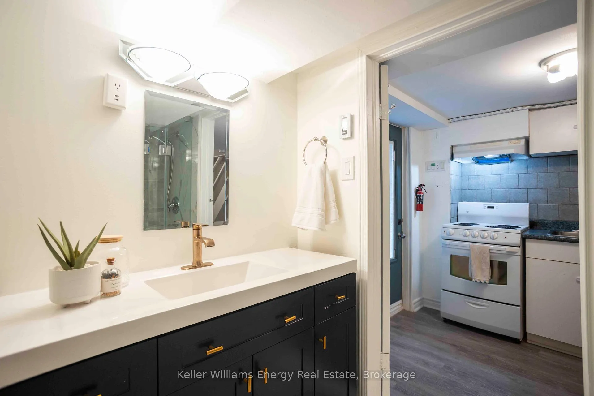 Photo 21 of 134 Mcroberts Avenue, Toronto, Corso Italia-Davenport — HOMEH