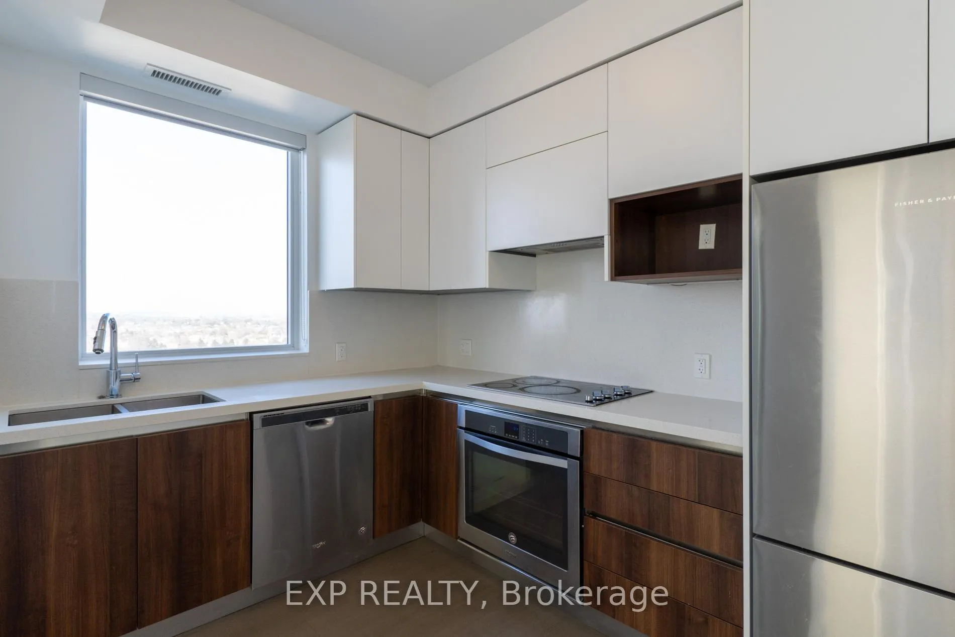 Photo 4 of Unit 1610, 15 Water Walk Drive, Markham, Unionville — HOMEH