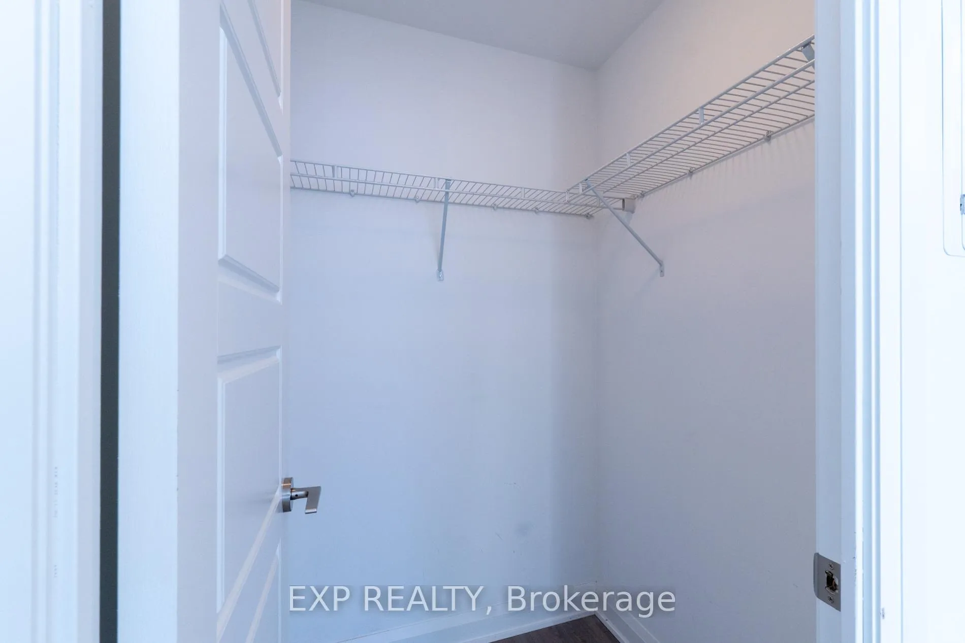 Photo 10 of Unit 1610, 15 Water Walk Drive, Markham, Unionville — HOMEH