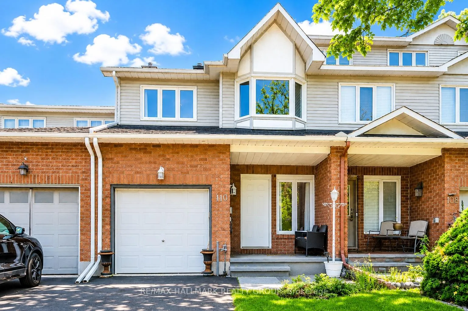 Photo 1 of 110 Hunter's Glen Crescent, Ottawa, Hunt Club Park/Greenboro — HOMEH