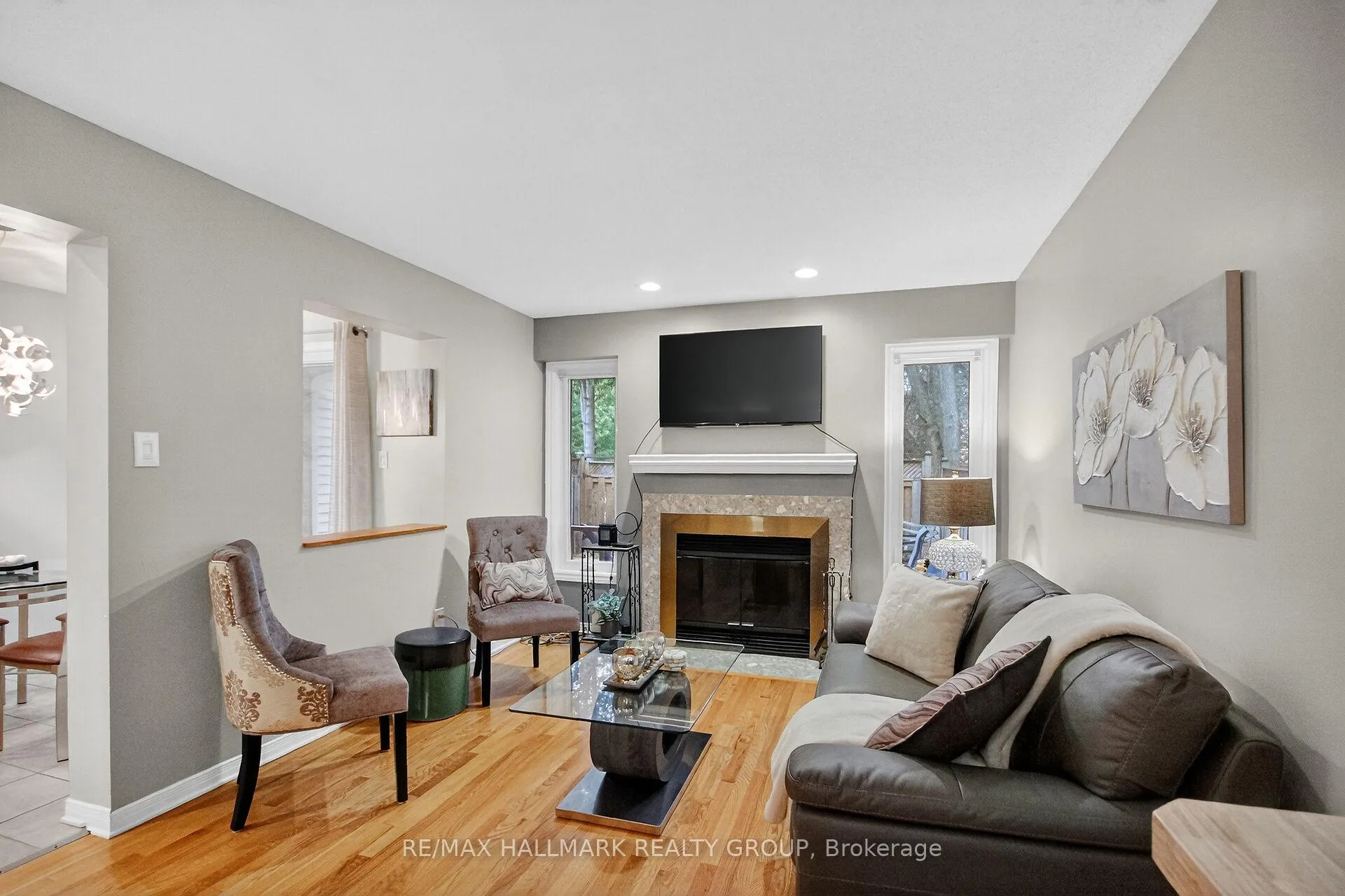 Photo 6 of 110 Hunter's Glen Crescent, Ottawa, Hunt Club Park/Greenboro — HOMEH