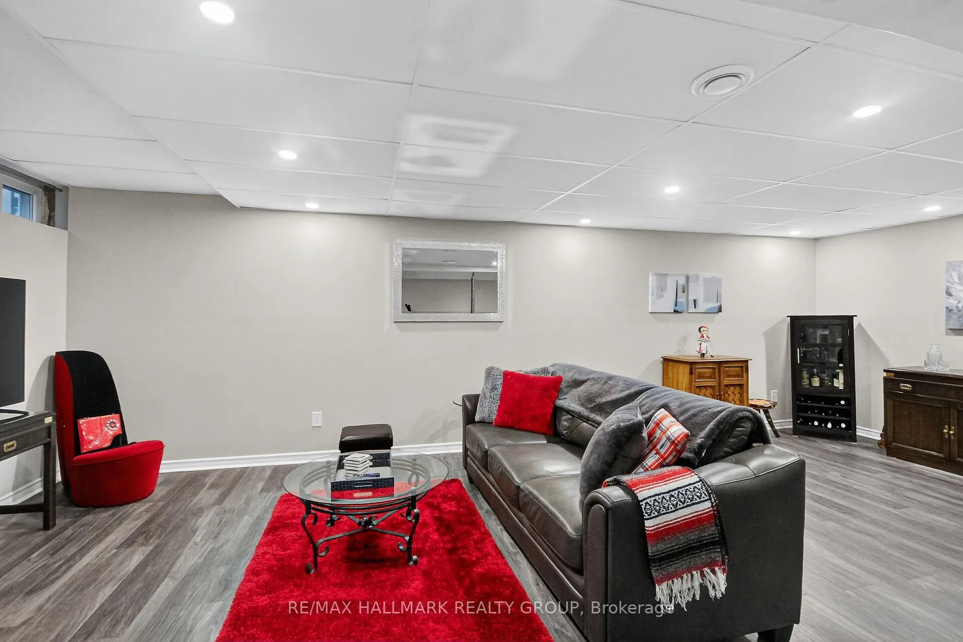 Photo 25 of 110 Hunter's Glen Crescent, Ottawa, Hunt Club Park/Greenboro — HOMEH