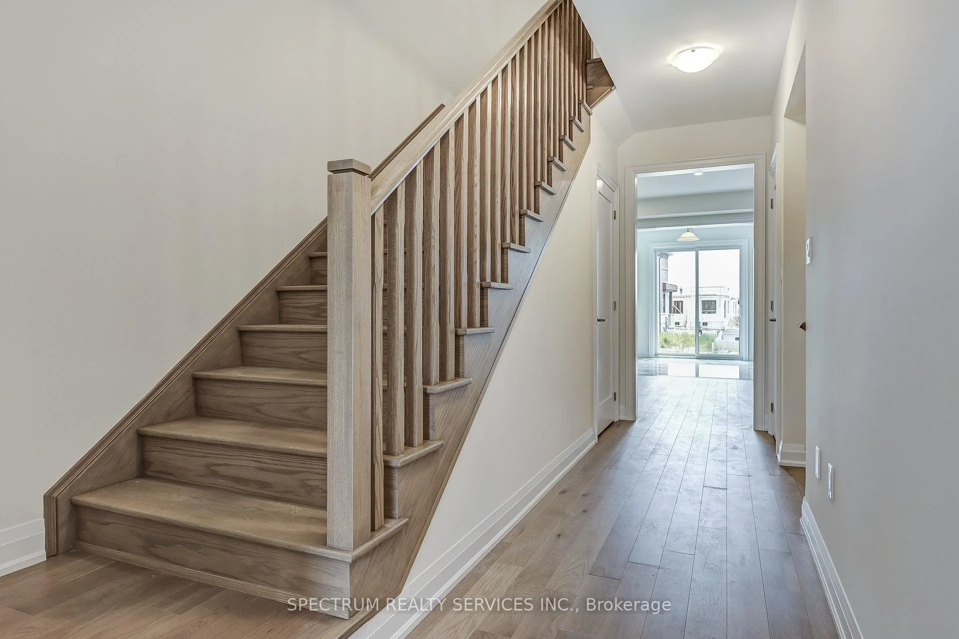 Photo 6 of 172 Adario Crescent, Vaughan, Vellore Village — HOMEH