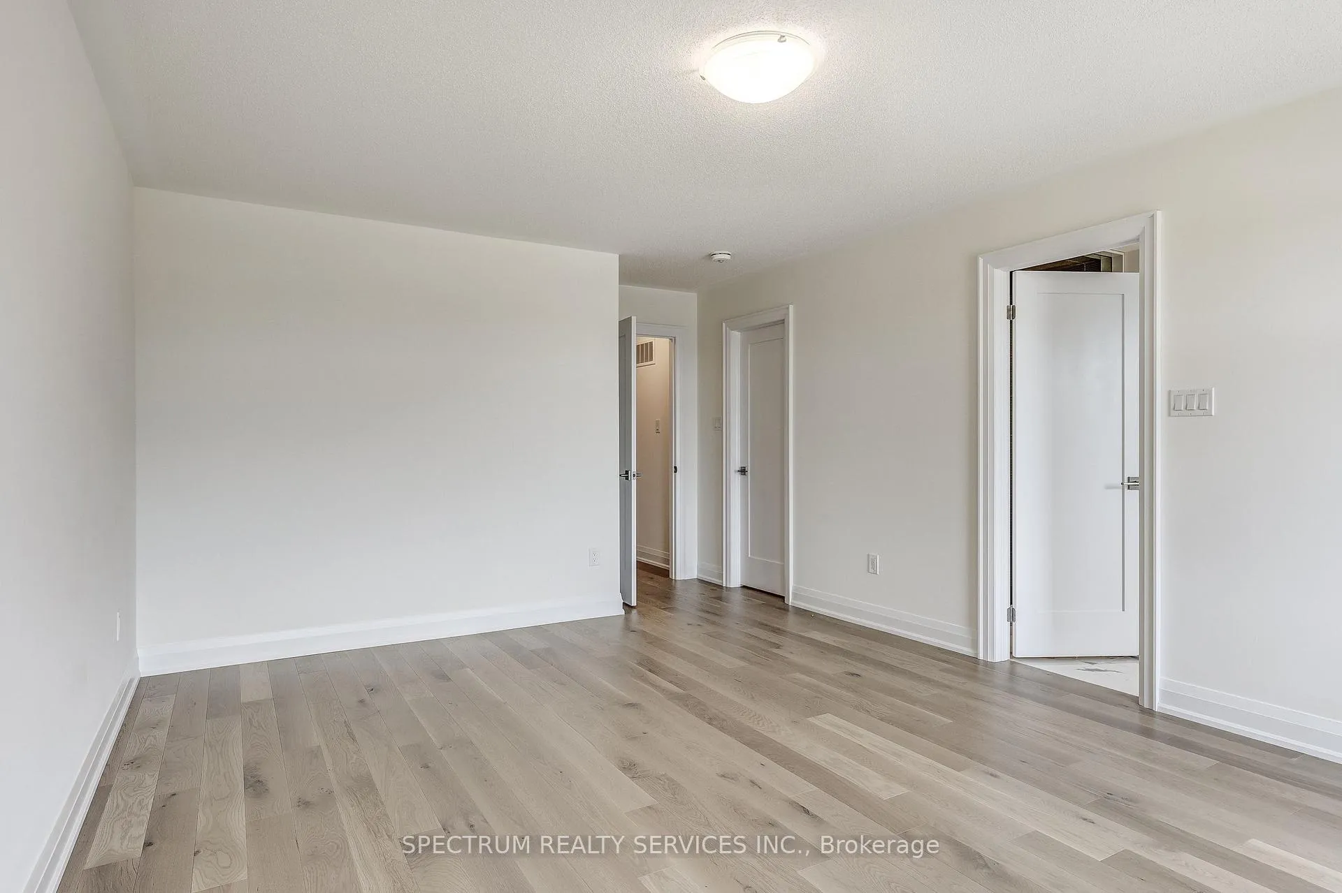 Photo 35 of 172 Adario Crescent, Vaughan, Vellore Village — HOMEH