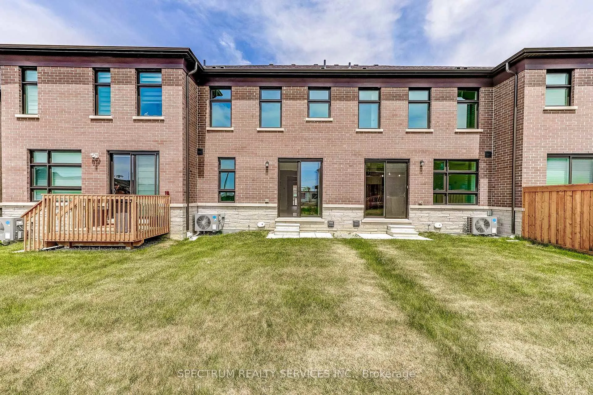 Photo 42 of 172 Adario Crescent, Vaughan, Vellore Village — HOMEH