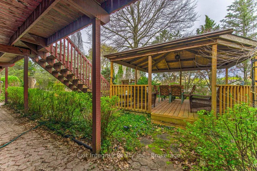 Photo 40 of 247 Rolling Acres Court, Kitchener, Idlewood — HOMEH