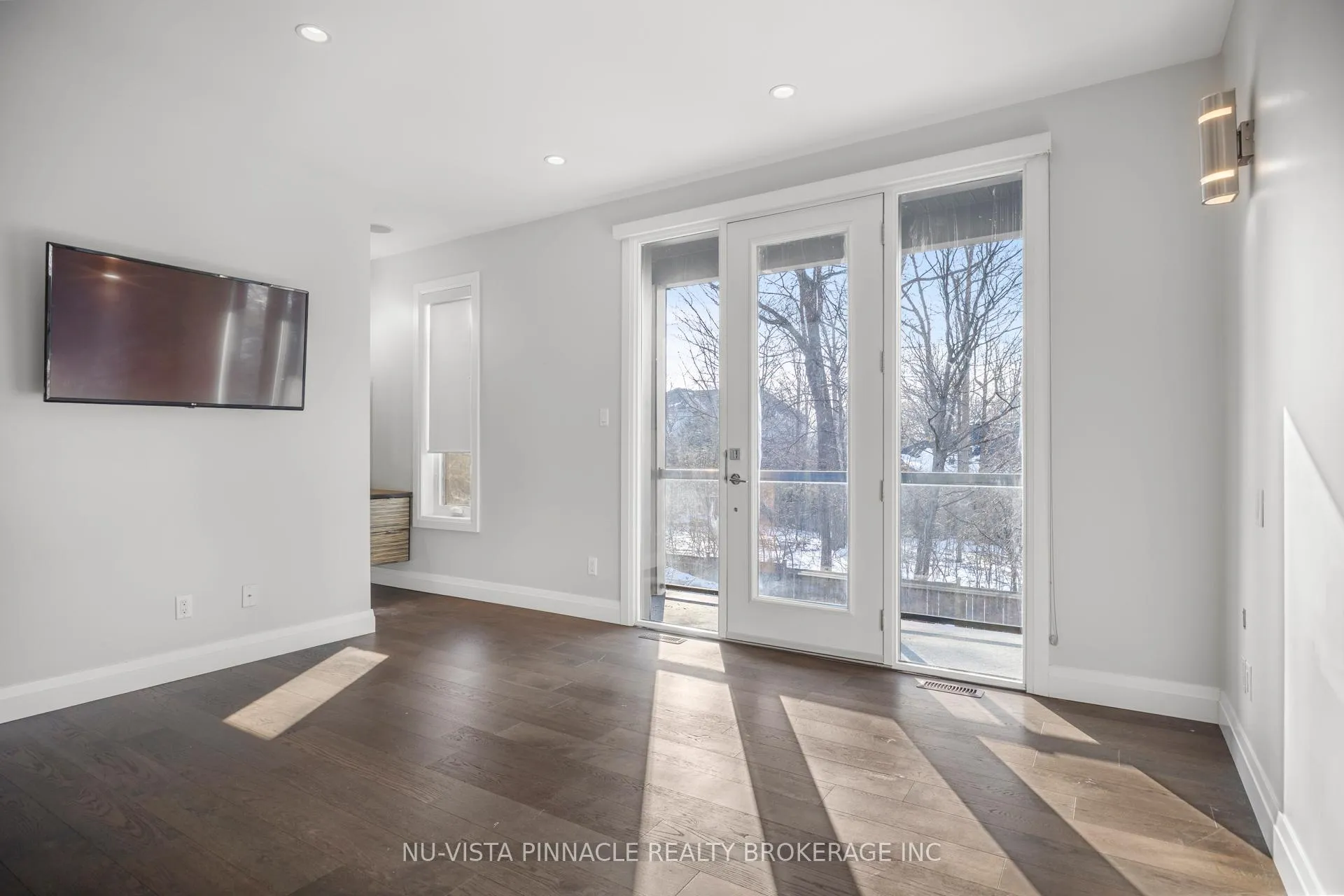 Photo 15 of Unit 16, 433 Hyde Park Road, London, North P — HOMEH