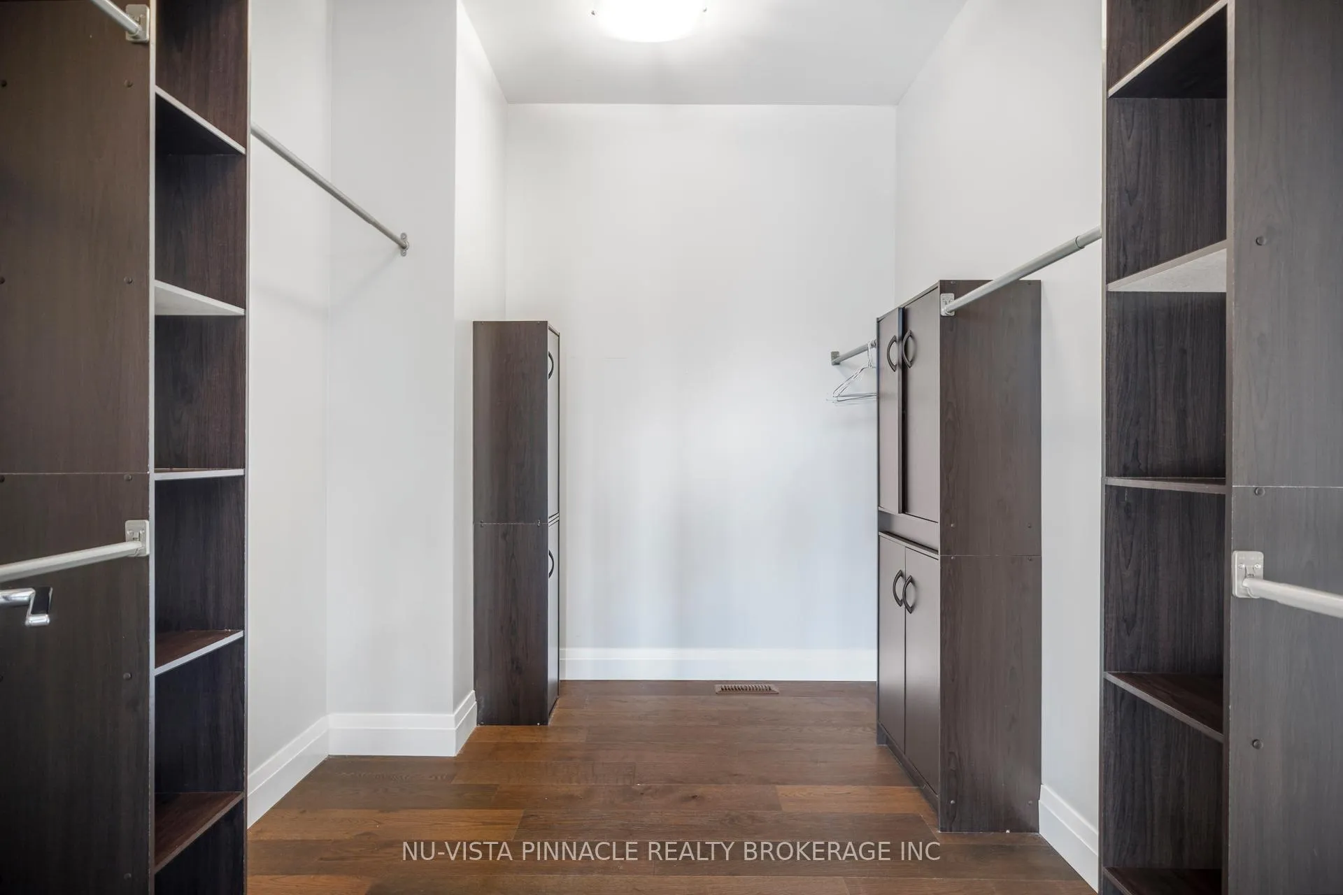 Photo 21 of Unit 16, 433 Hyde Park Road, London, North P — HOMEH