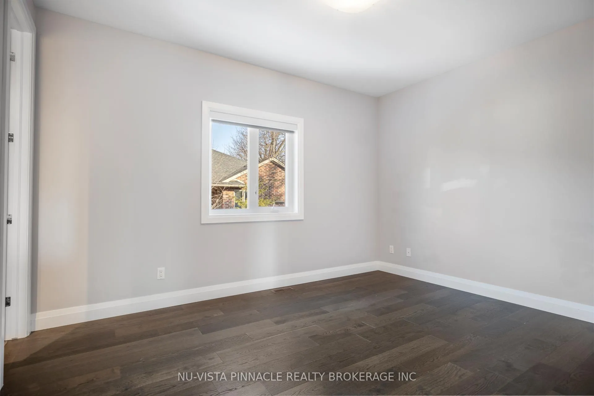 Photo 23 of Unit 16, 433 Hyde Park Road, London, North P — HOMEH