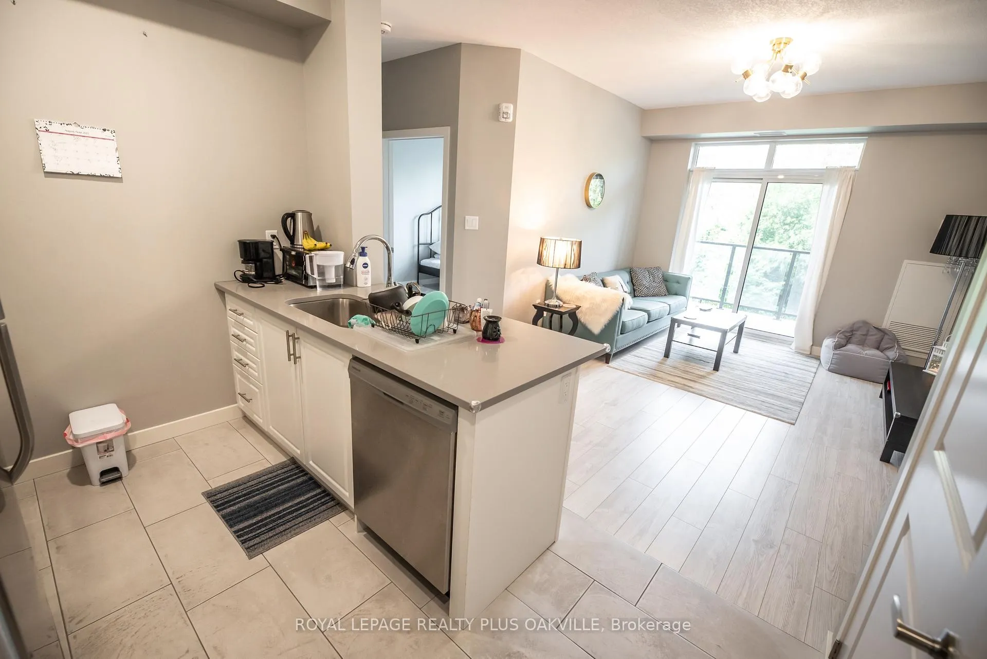 Photo 12 of Unit 214, 125 Shoreview Place, Hamilton, Lakeshore — HOMEH