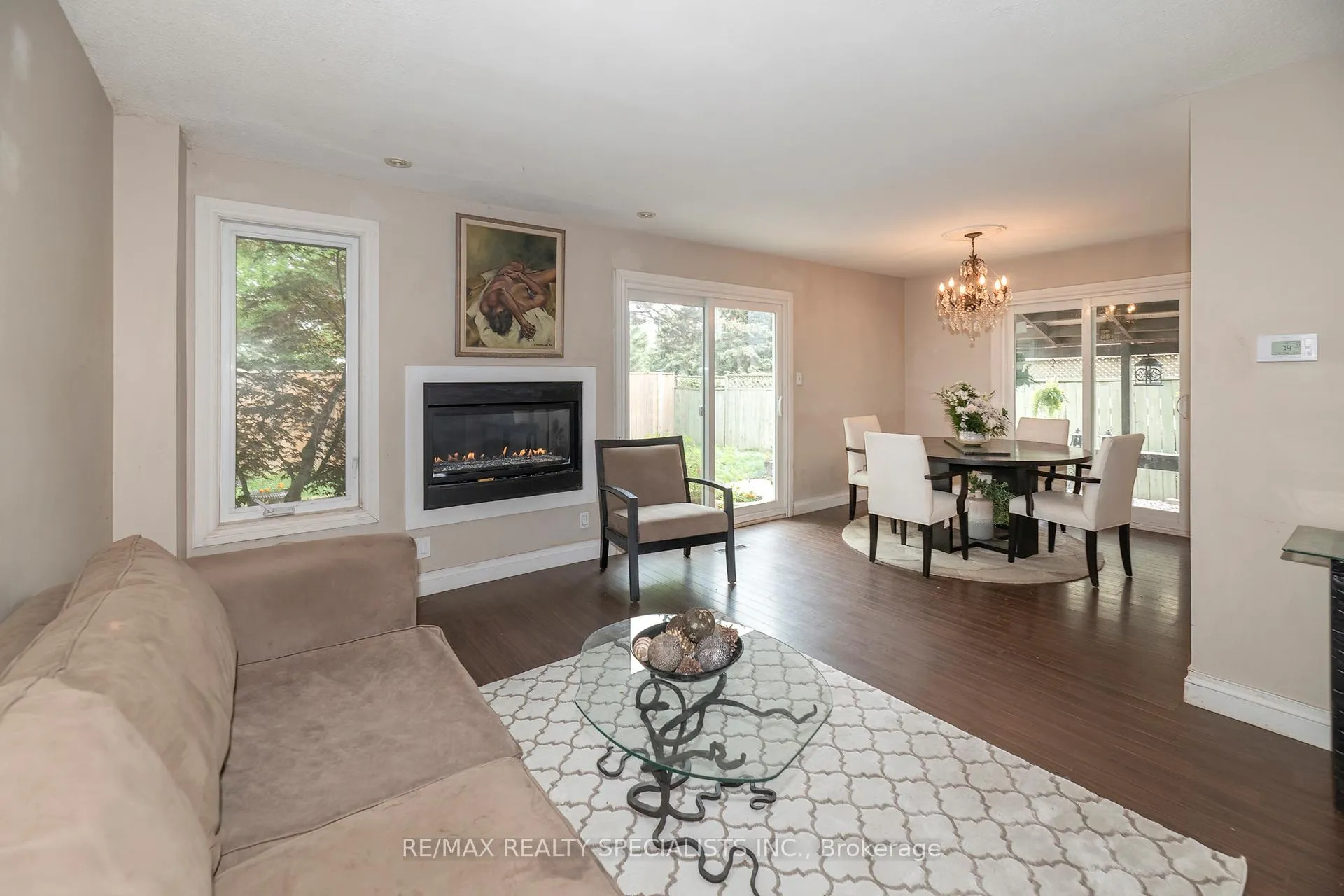 Photo 7 of 21 Richvale Drive S, Brampton, Heart Lake East — HOMEH