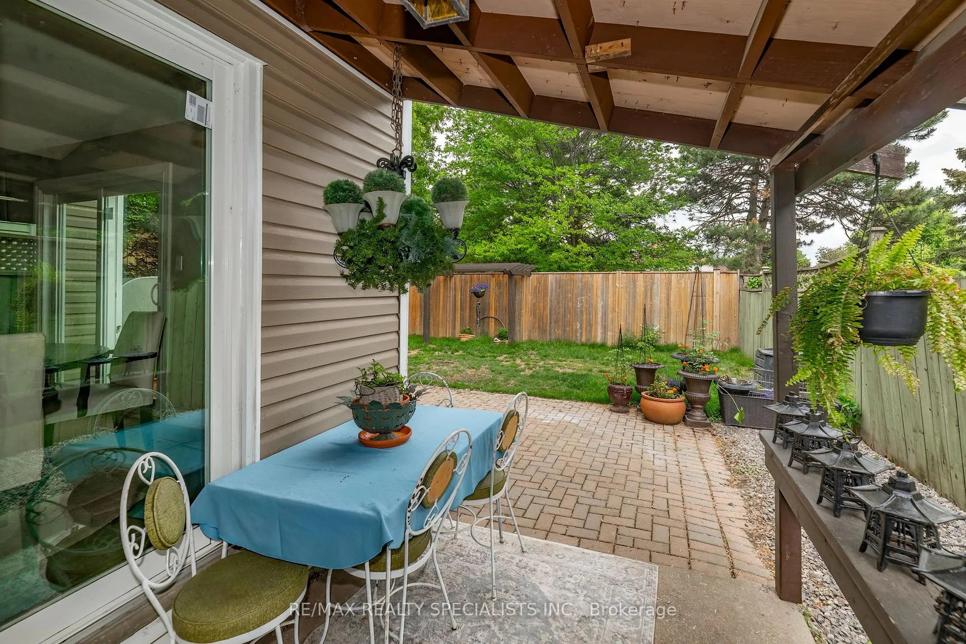 Photo 24 of 21 Richvale Drive S, Brampton, Heart Lake East — HOMEH