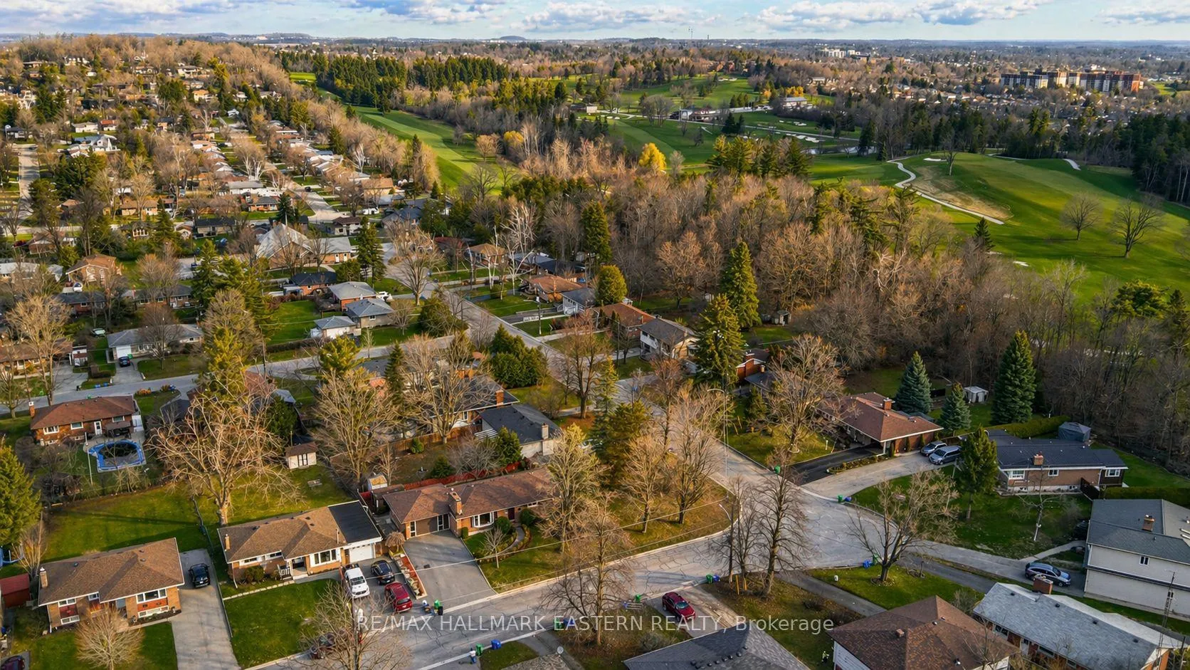 Photo 38 of 47 Springbrook Drive, Peterborough, Monaghan Ward 2 — HOMEH