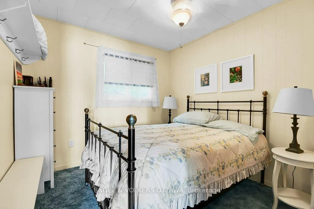 Photo 20 of 1054 Coutlee Point Lane, Frontenac, Frontenac Centre — HOMEH