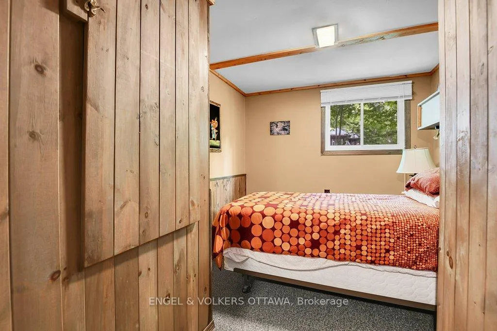 Photo 28 of 1054 Coutlee Point Lane, Frontenac, Frontenac Centre — HOMEH