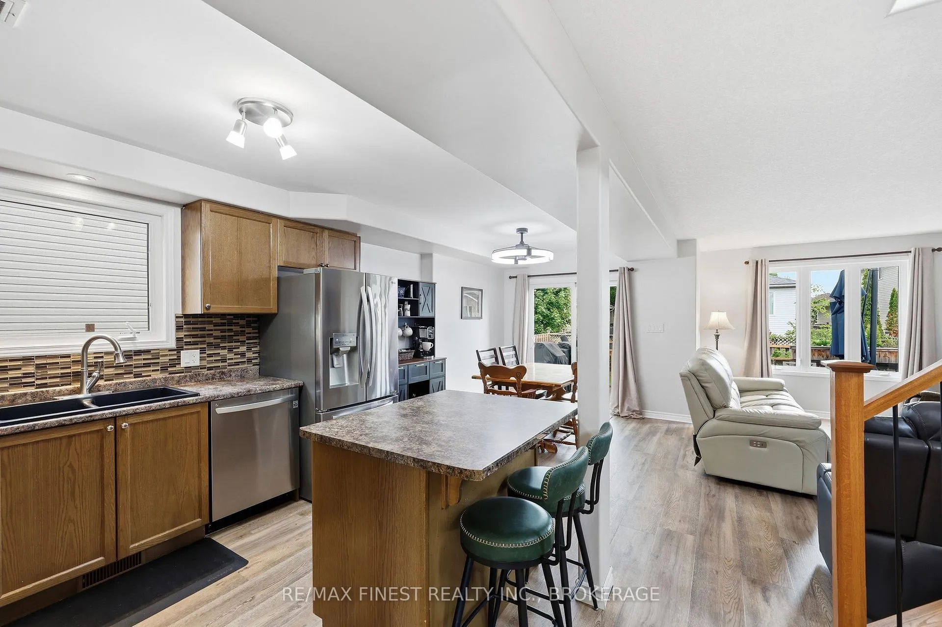 Photo 9 of 1468 Adams Avenue, Kingston, City Northwest — HOMEH
