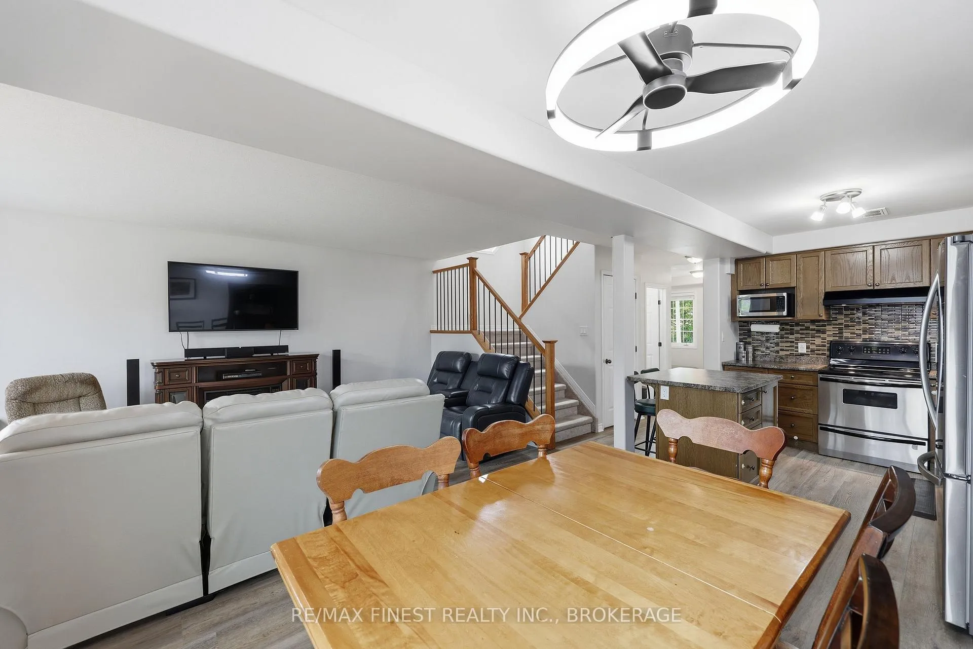 Photo 19 of 1468 Adams Avenue, Kingston, City Northwest — HOMEH