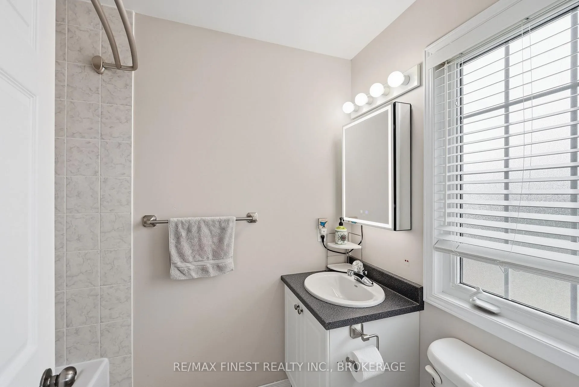 Photo 27 of 1468 Adams Avenue, Kingston, City Northwest — HOMEH