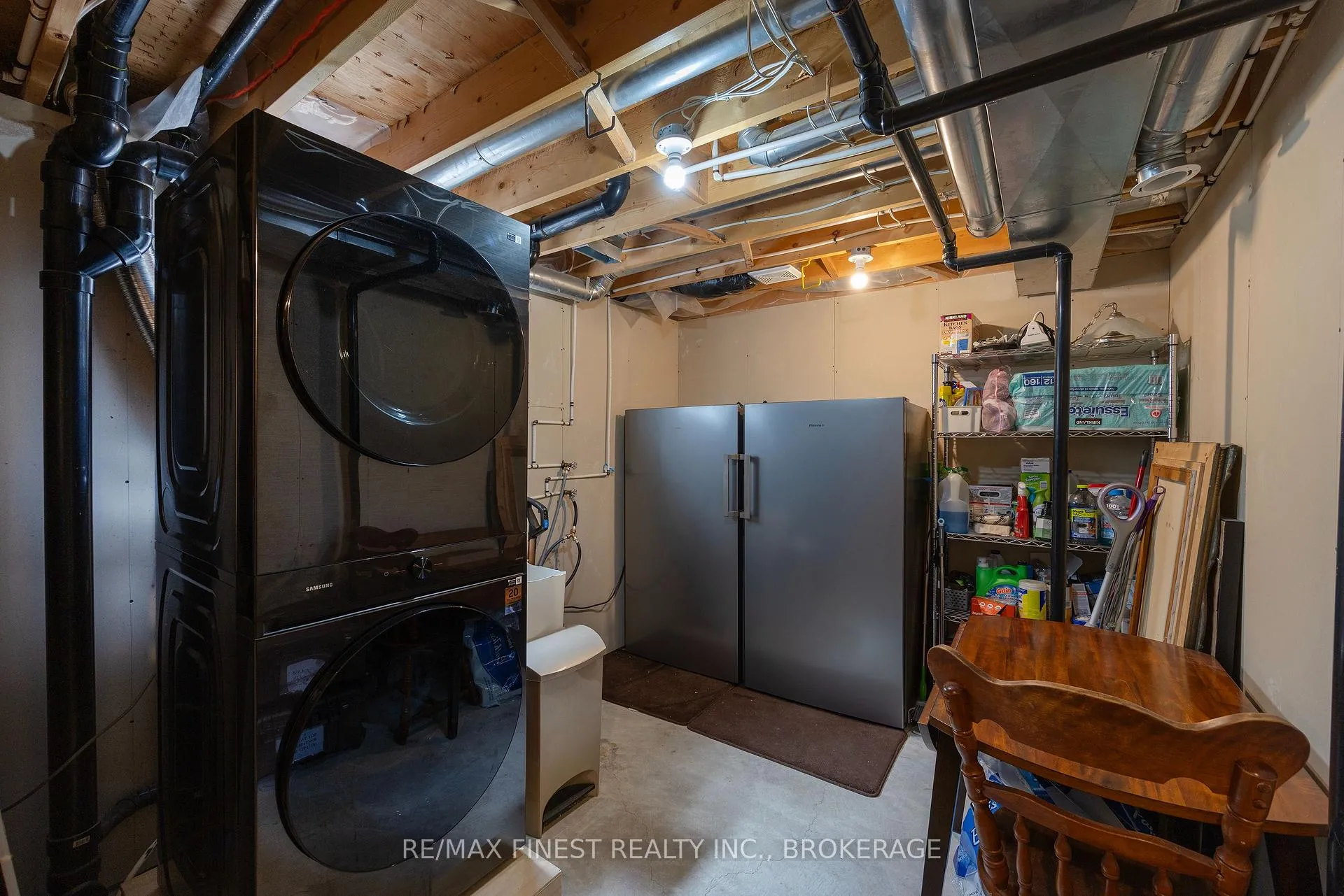 Photo 39 of 1468 Adams Avenue, Kingston, City Northwest — HOMEH