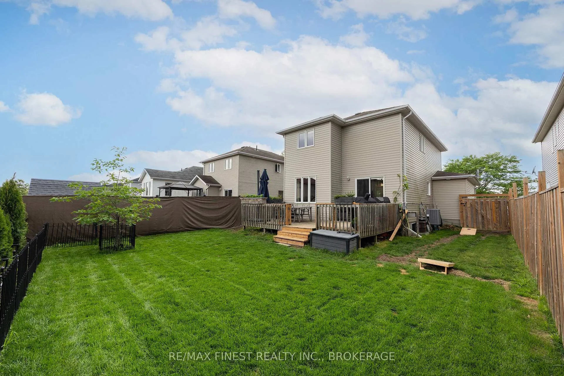 Photo 48 of 1468 Adams Avenue, Kingston, City Northwest — HOMEH