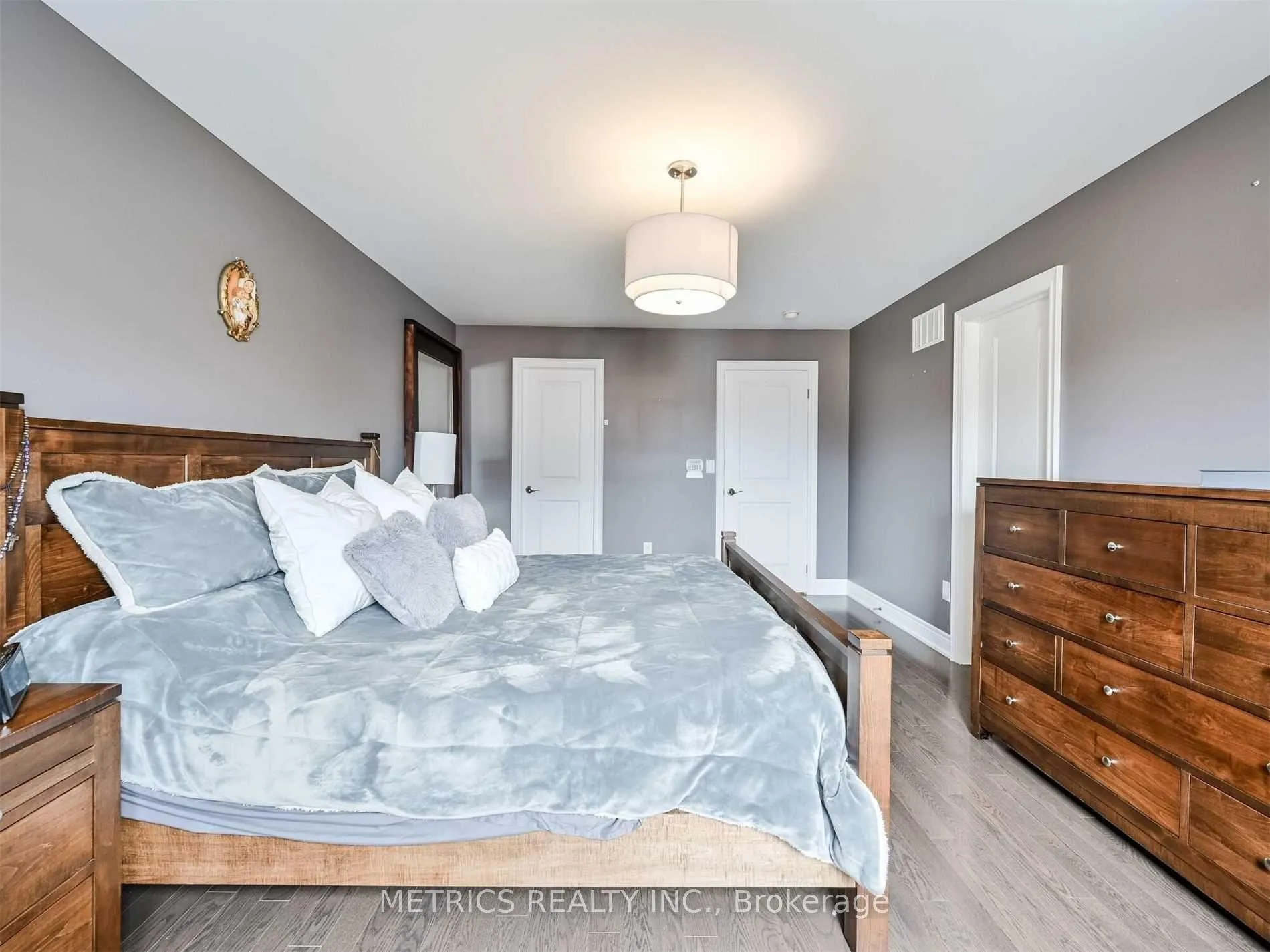 Photo 14 of 63 Lesabre Crescent, Brampton, Bram East — HOMEH