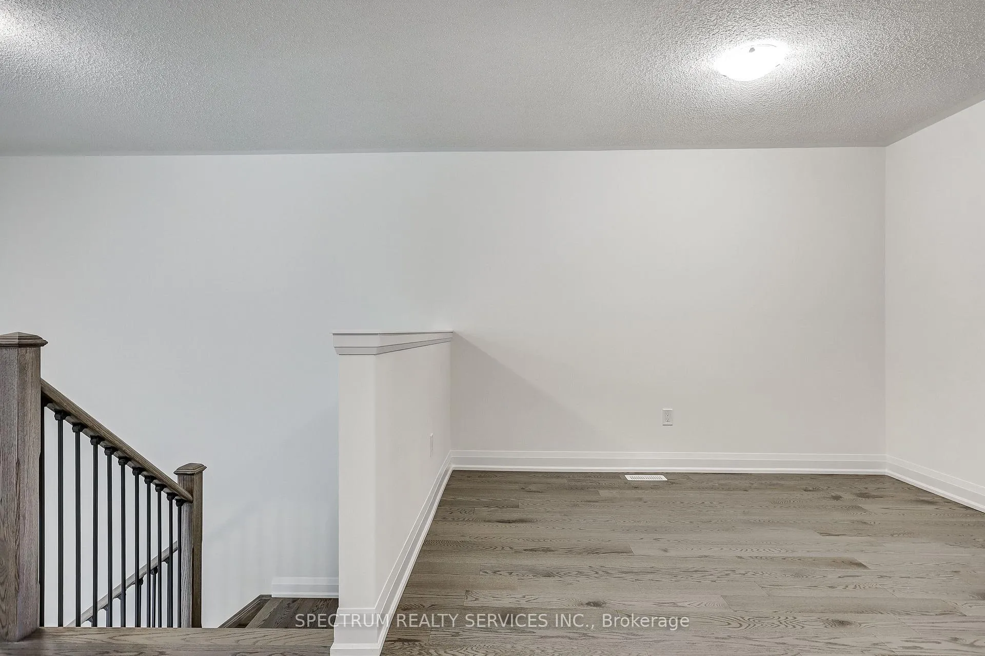 Photo 23 of 72 Adario Crescent, Vaughan, Vellore Village — HOMEH