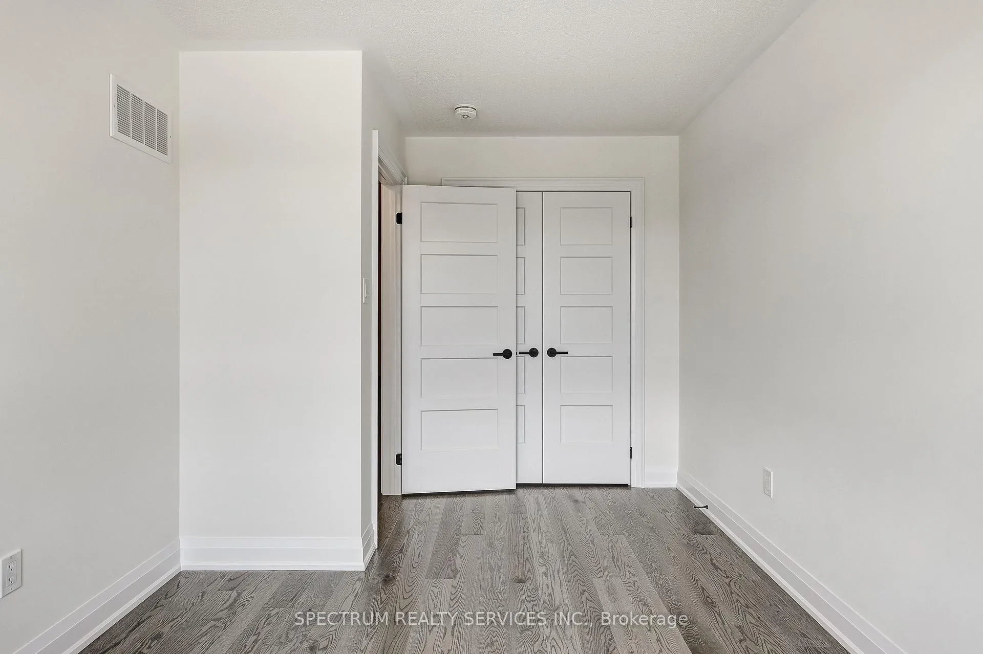 Photo 30 of 72 Adario Crescent, Vaughan, Vellore Village — HOMEH