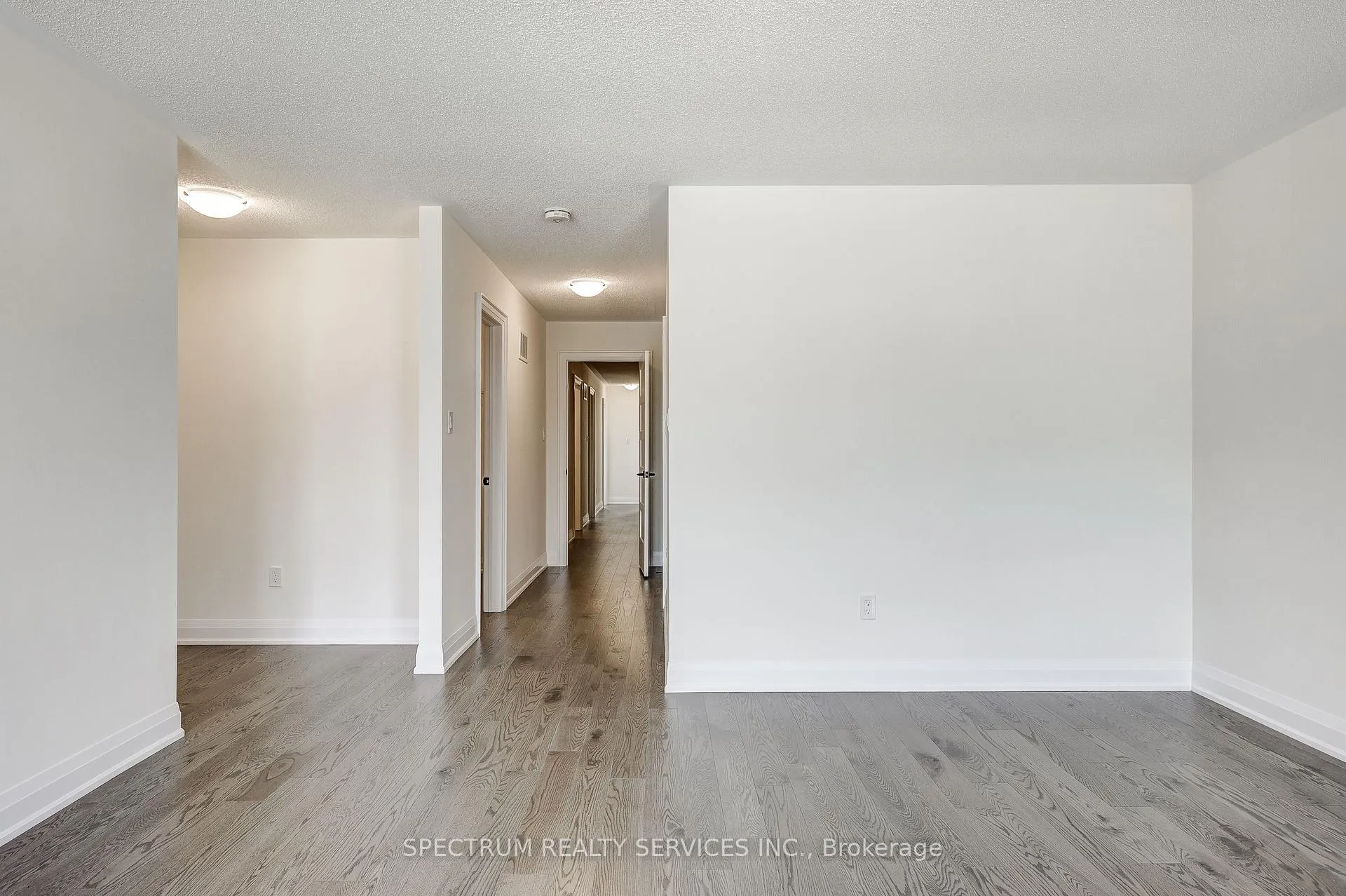 Photo 32 of 72 Adario Crescent, Vaughan, Vellore Village — HOMEH