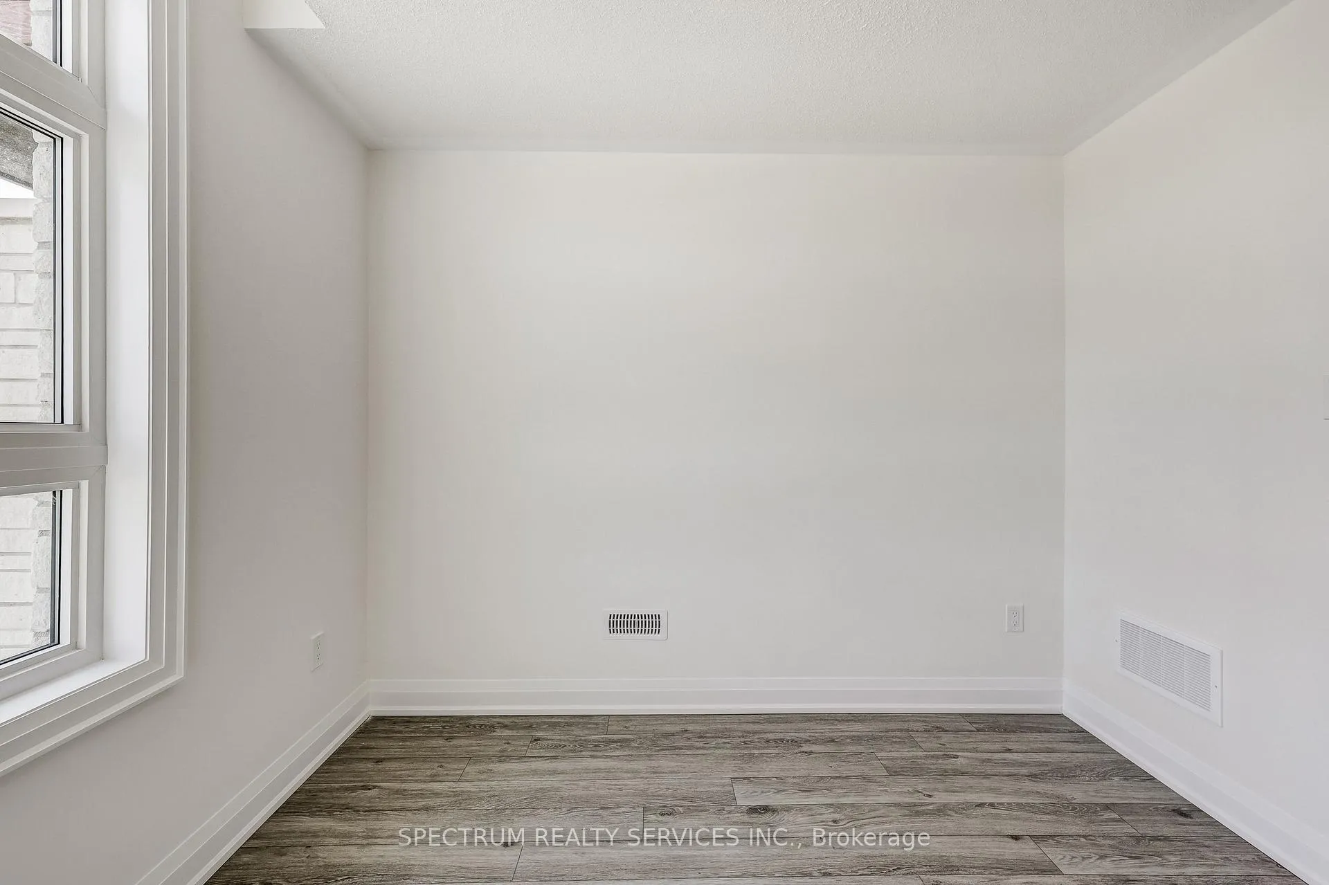Photo 43 of 72 Adario Crescent, Vaughan, Vellore Village — HOMEH