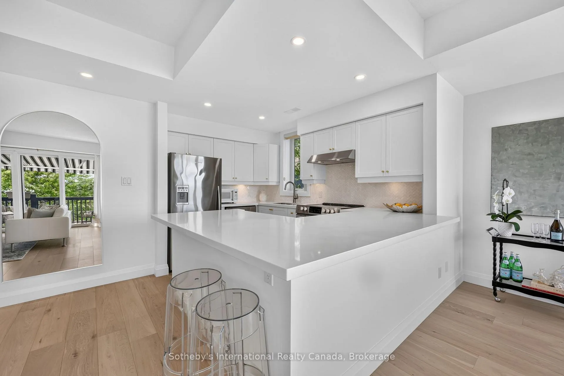 Photo 12 of 441 Mariners Way, Collingwood — HOMEH