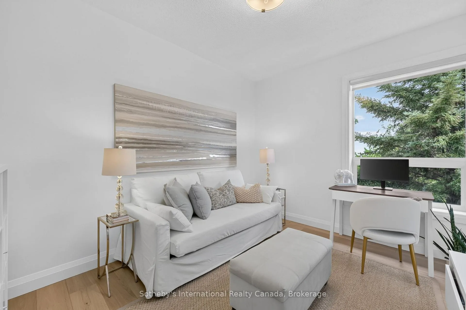 Photo 24 of 441 Mariners Way, Collingwood — HOMEH