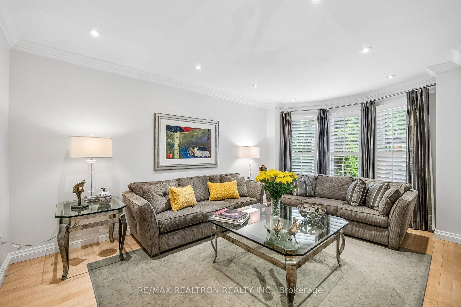 Photo 8 of 58 Roseborough Crescent, Vaughan, Uplands — HOMEH