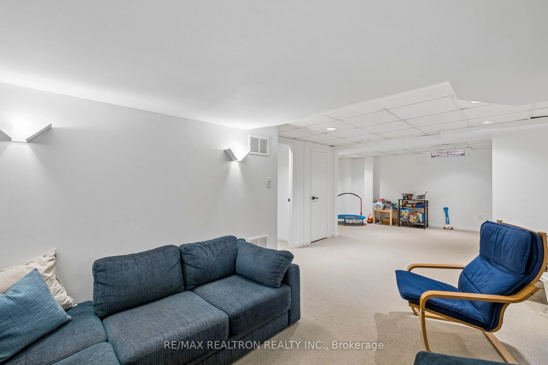 Photo 40 of 58 Roseborough Crescent, Vaughan, Uplands — HOMEH