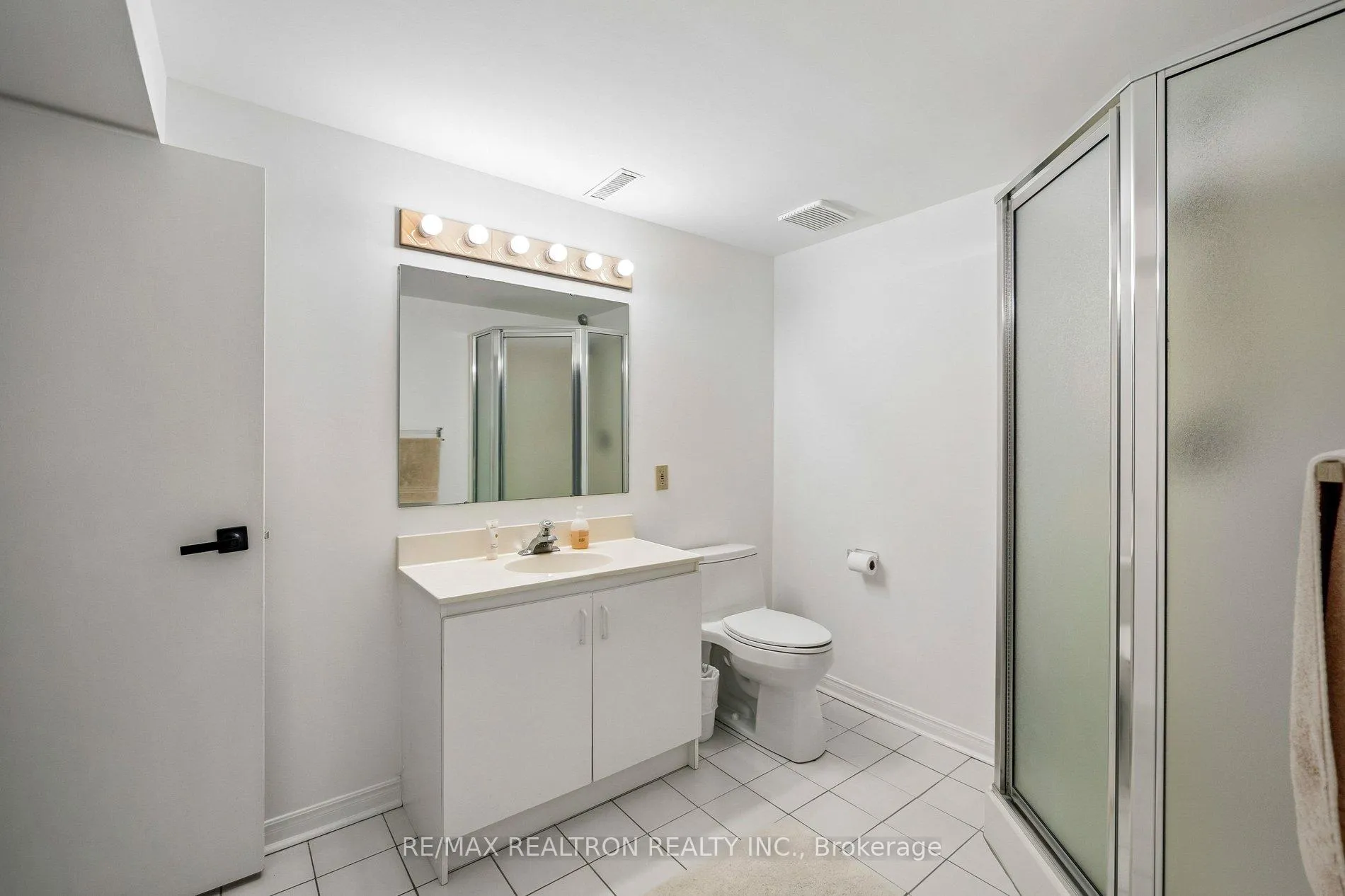 Photo 42 of 58 Roseborough Crescent, Vaughan, Uplands — HOMEH