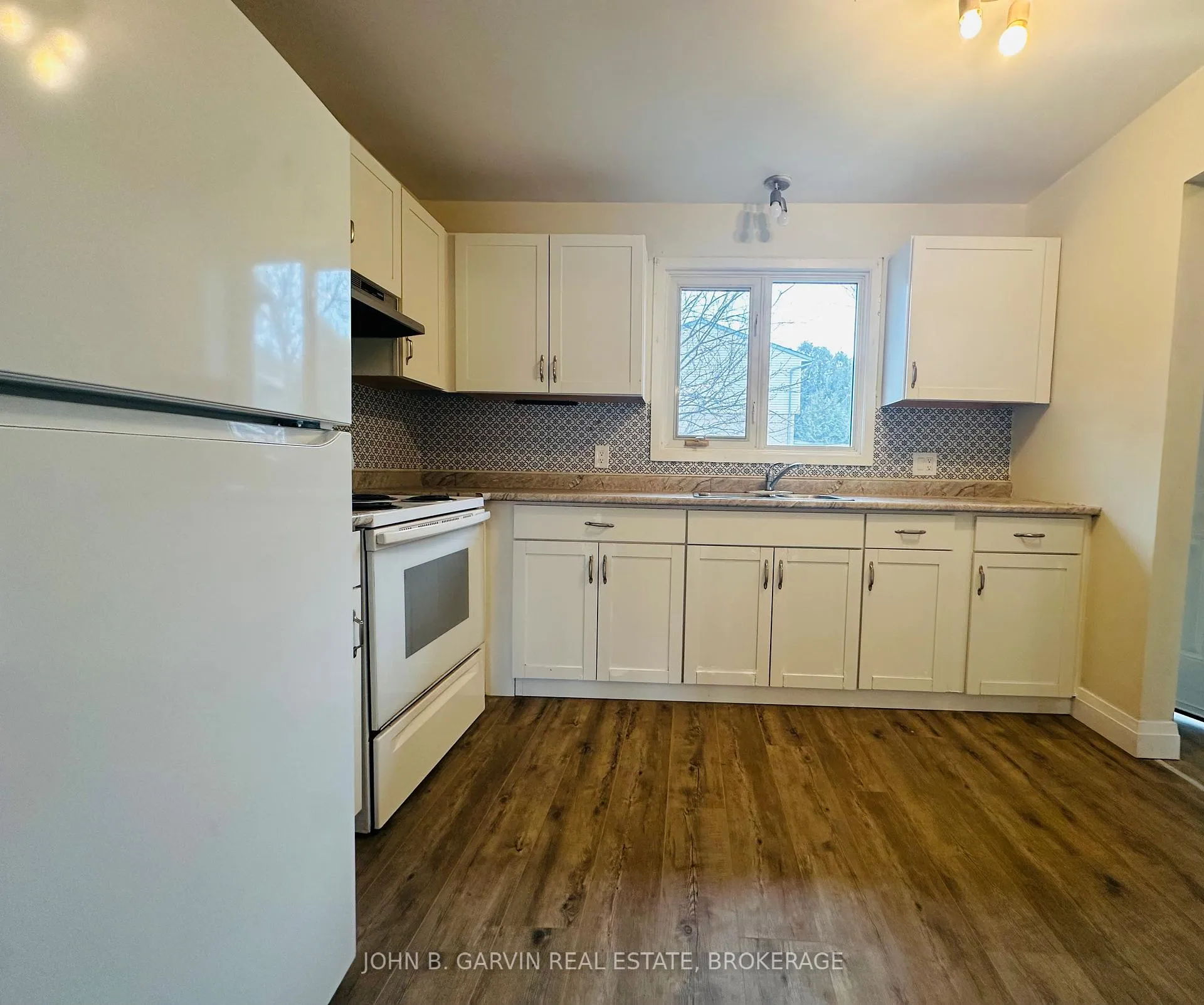 Photo 3 of Unit 54, 13 Coventry Crescent, Kingston, West of Sir John A. Blvd — HOMEH