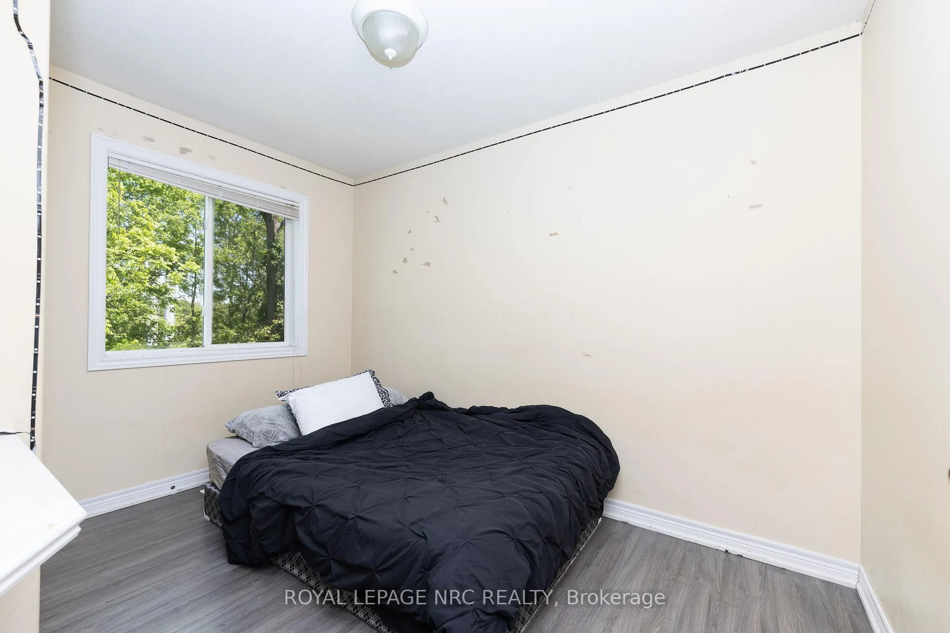 Photo 15 of 34 Chloe Street, St. Catharines, E. Chester — HOMEH
