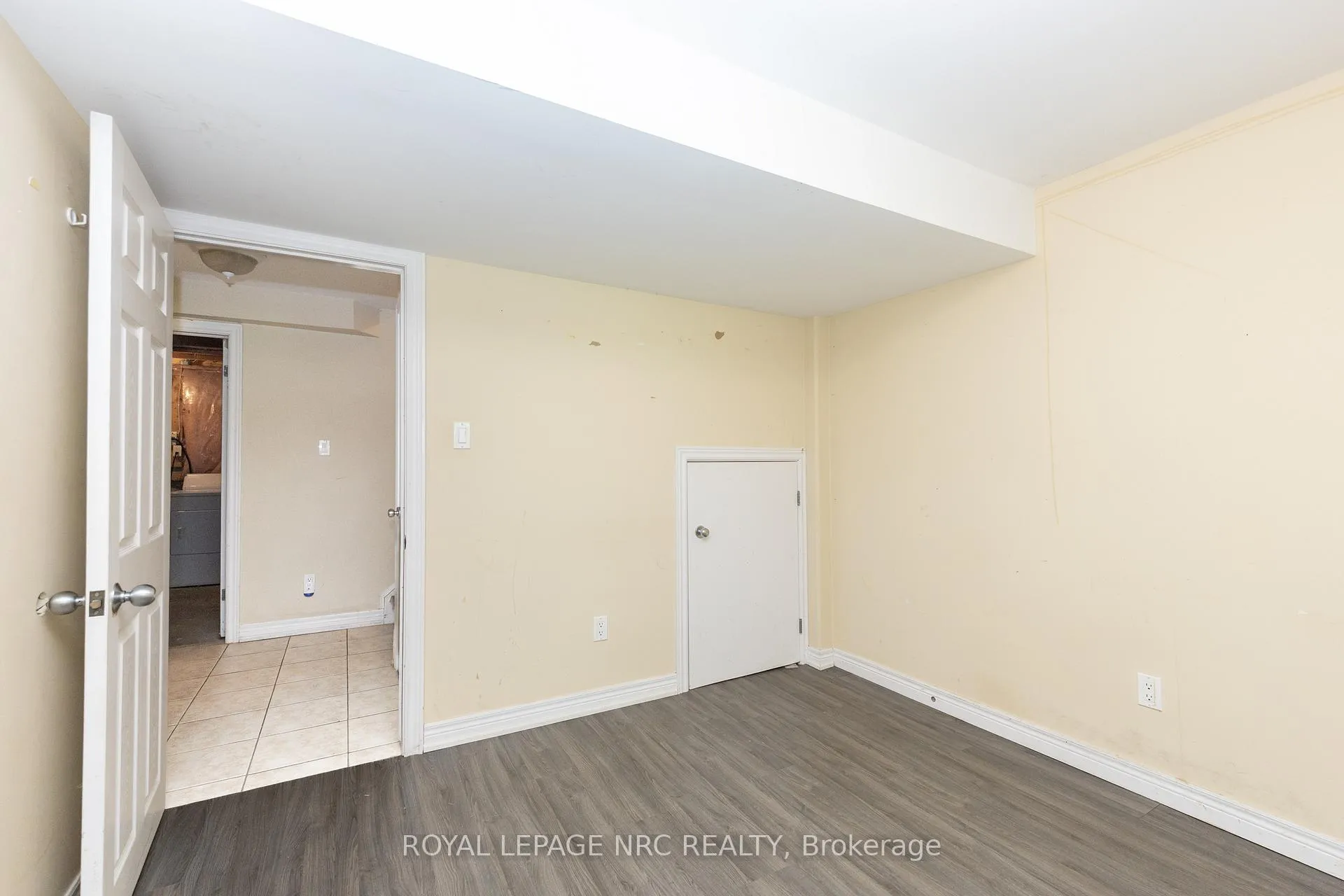 Photo 25 of 34 Chloe Street, St. Catharines, E. Chester — HOMEH