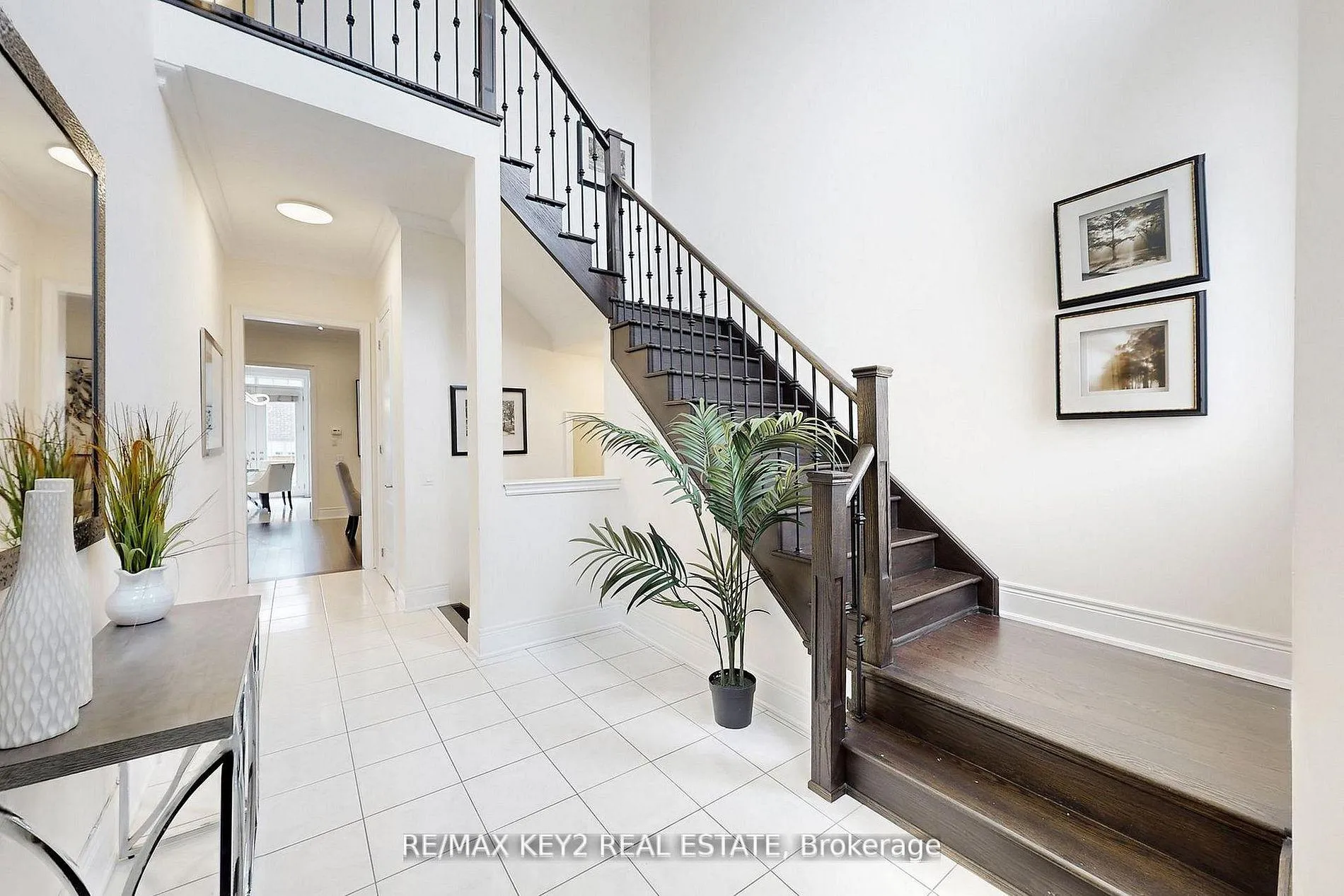 Photo 24 of 10 Lyle Way, Brampton, Northwest Brampton — HOMEH