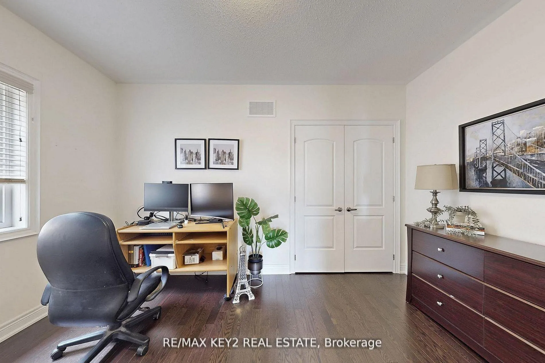 Photo 38 of 10 Lyle Way, Brampton, Northwest Brampton — HOMEH