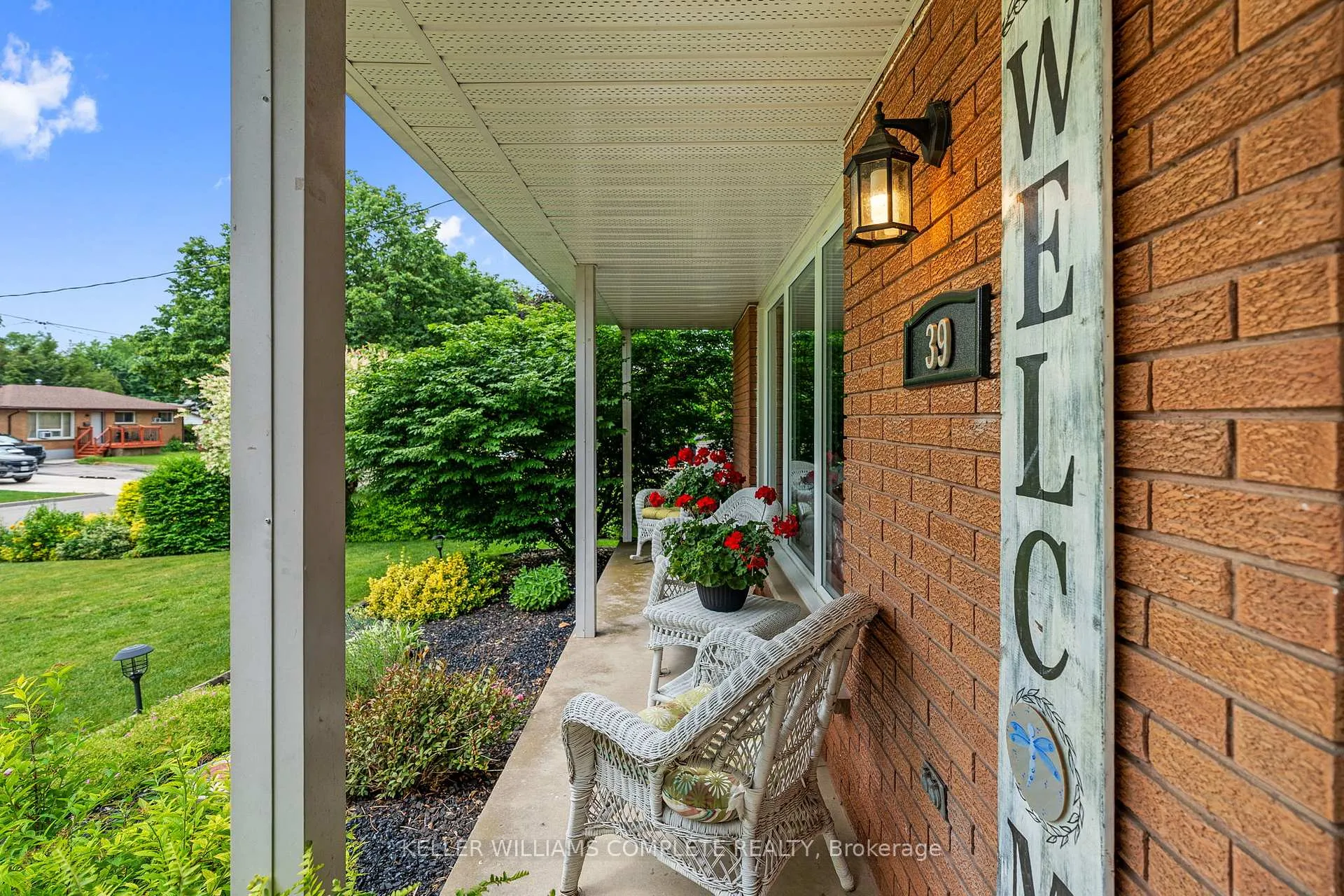 Photo 6 of 39 Holden Avenue, Norfolk, Simcoe — HOMEH