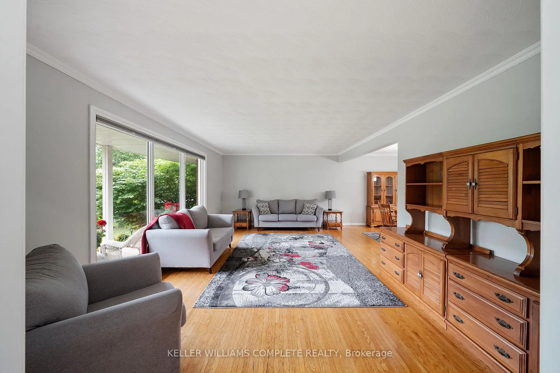 Photo 9 of 39 Holden Avenue, Norfolk, Simcoe — HOMEH