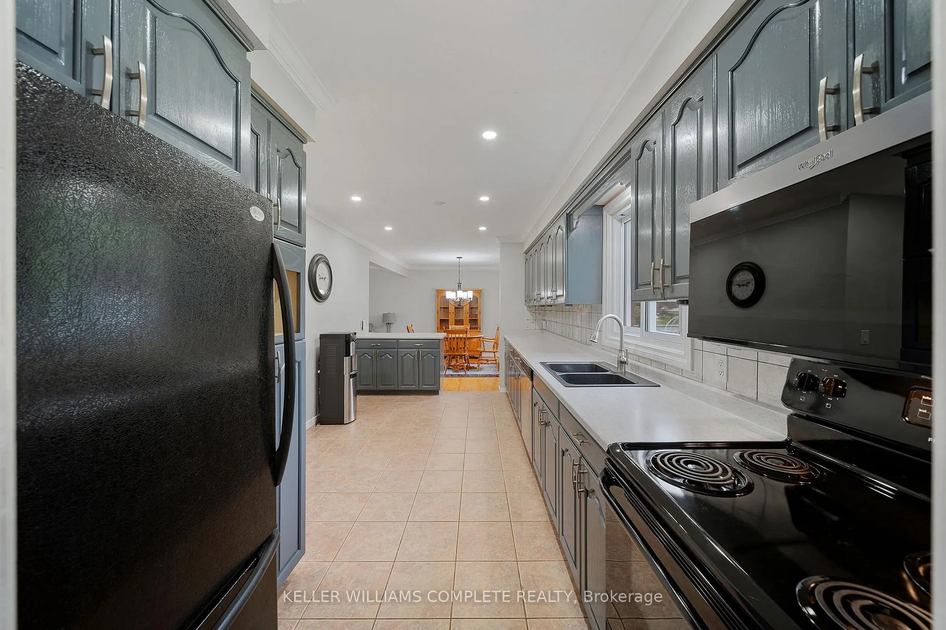 Photo 17 of 39 Holden Avenue, Norfolk, Simcoe — HOMEH