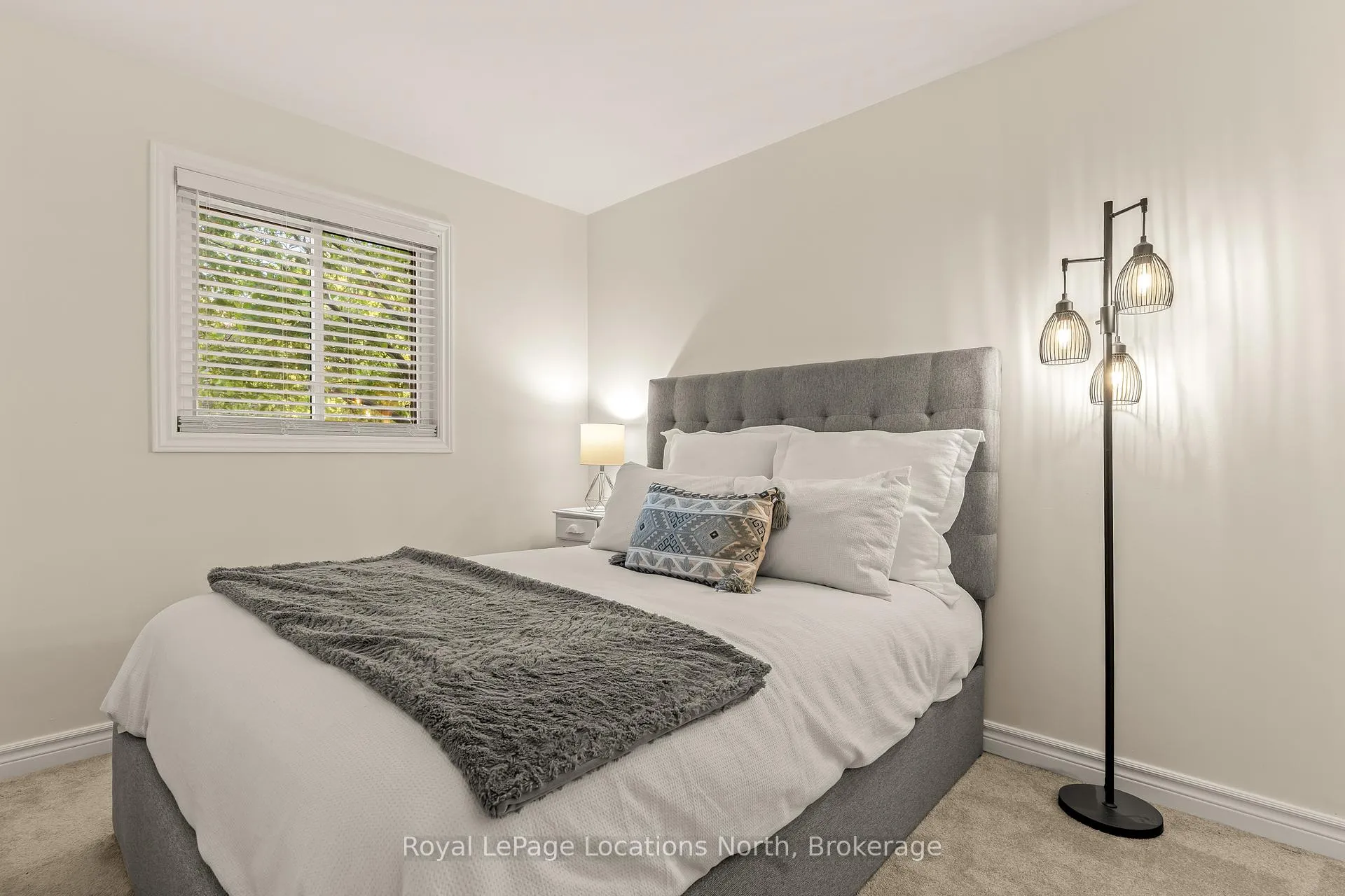 Photo 4 of Unit 28, 168 Escarpment Crescent, Collingwood — HOMEH