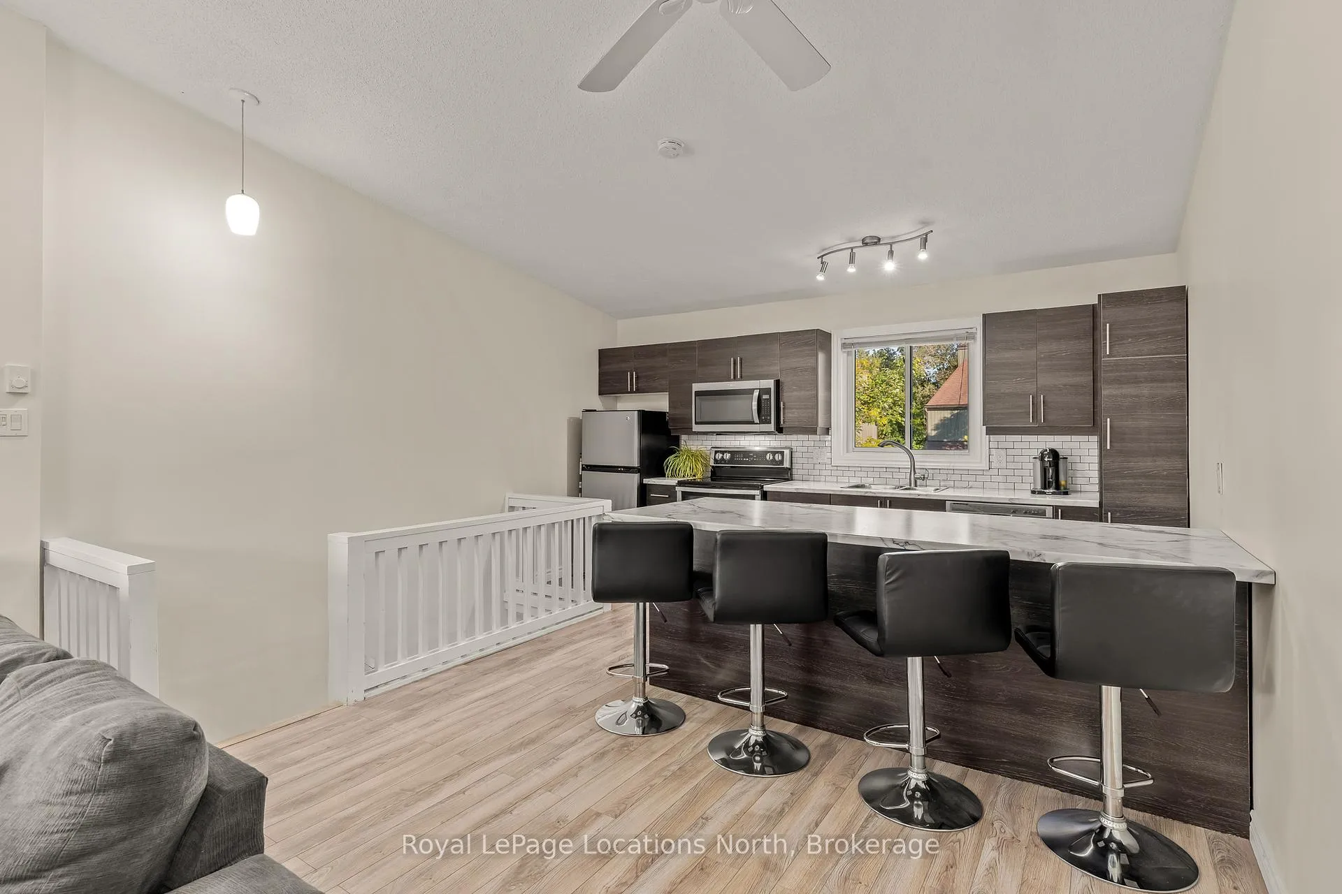 Photo 15 of Unit 28, 168 Escarpment Crescent, Collingwood — HOMEH