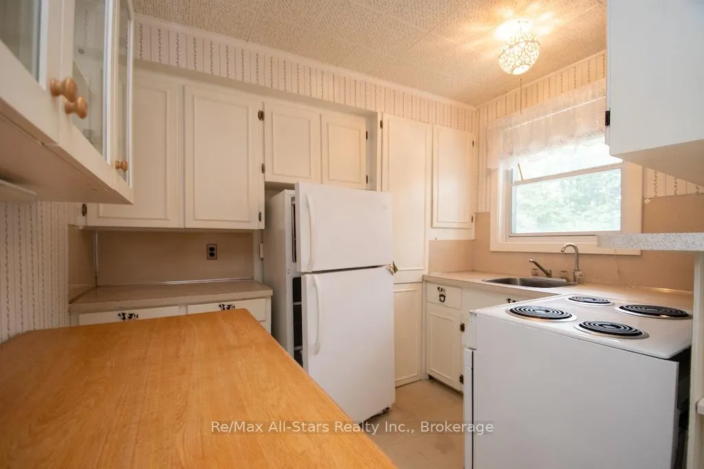Photo 14 of 91 Trinity Drive, Kawartha Lakes, Verulam — HOMEH