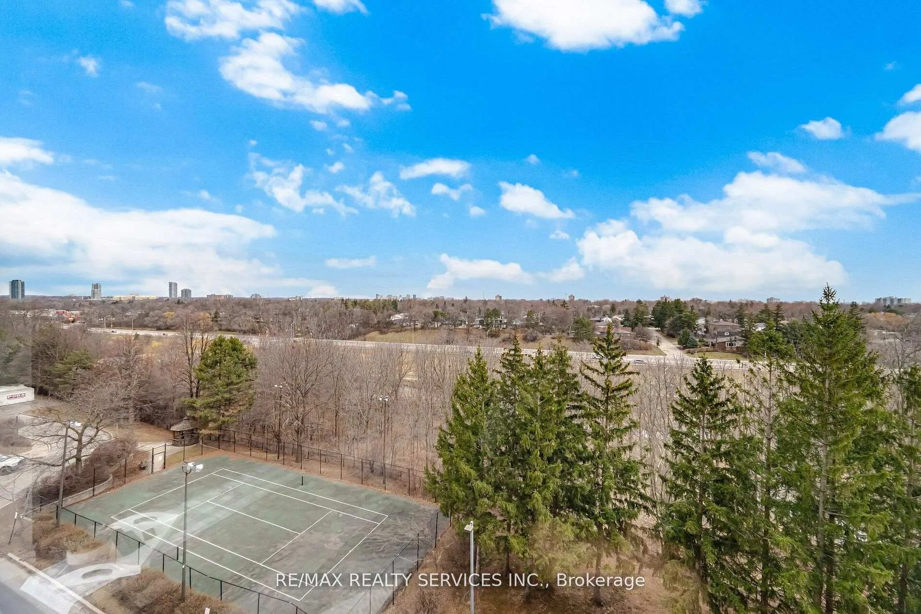 Photo 20 of Unit 711, 330 Mill Street S, Brampton, Brampton South — HOMEH