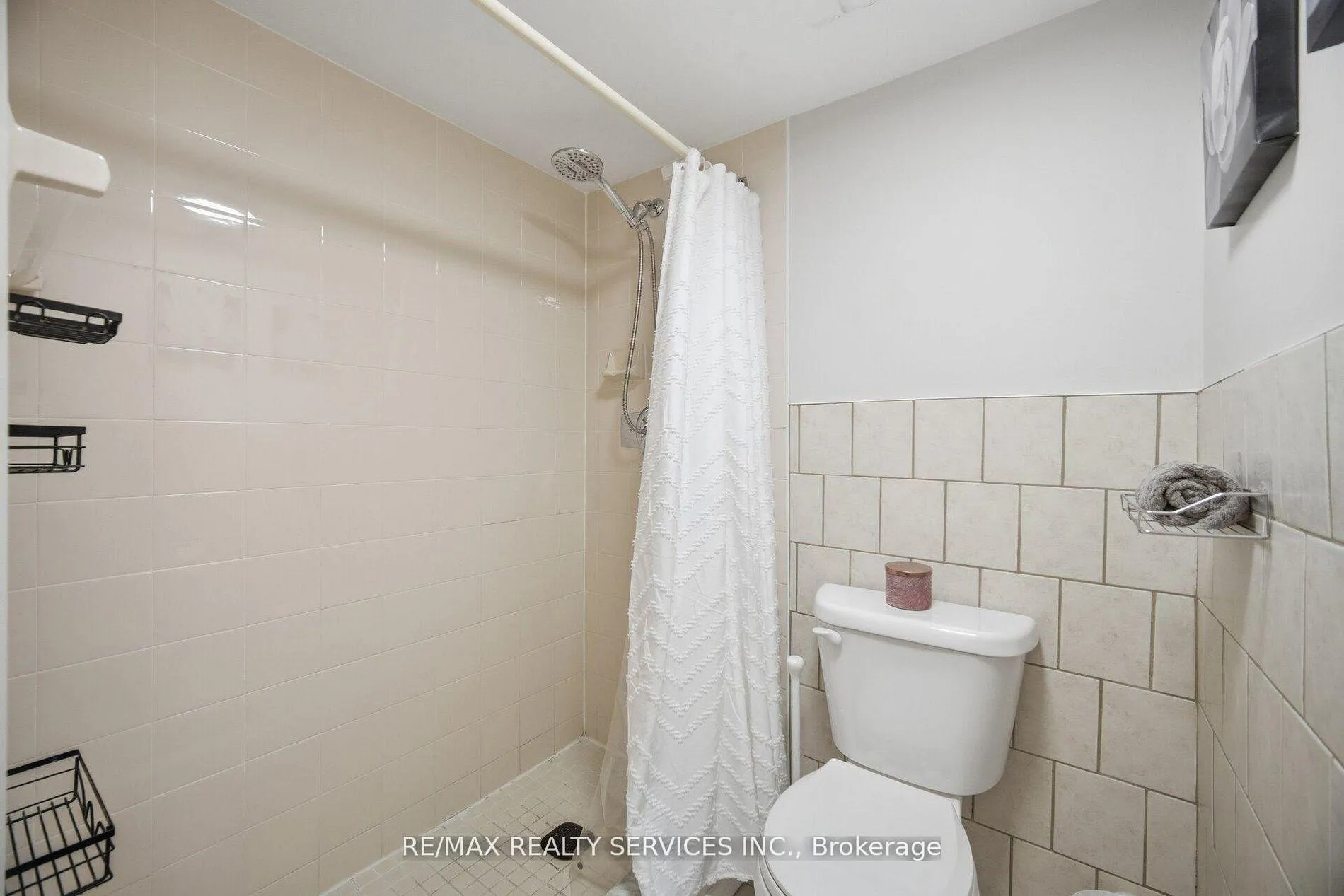 Photo 33 of Unit 711, 330 Mill Street S, Brampton, Brampton South — HOMEH