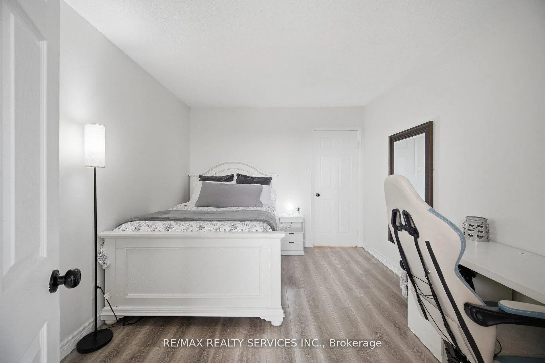 Photo 35 of Unit 711, 330 Mill Street S, Brampton, Brampton South — HOMEH