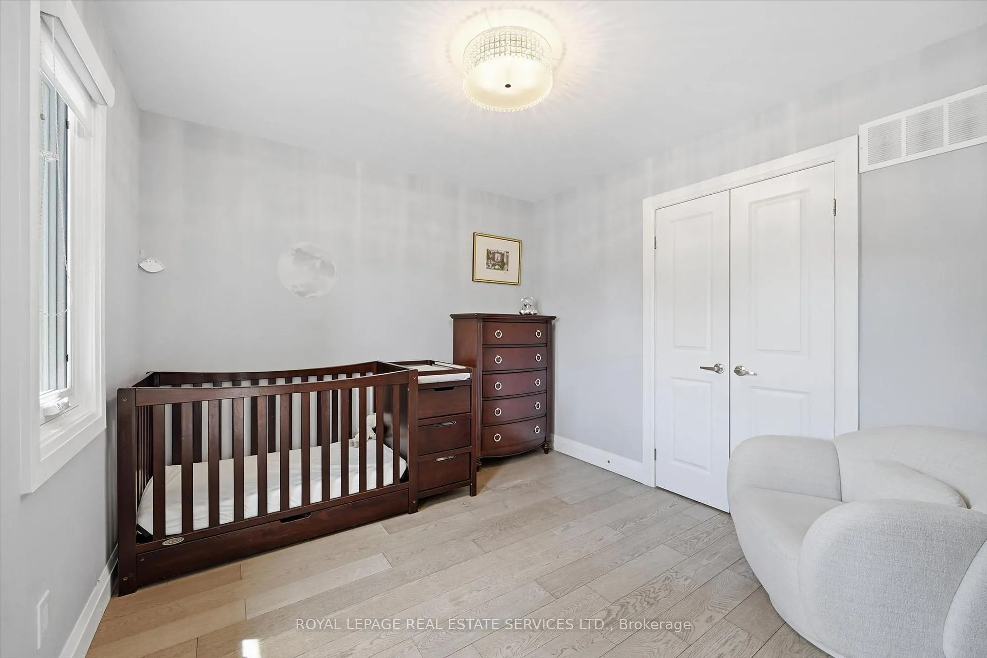 Photo 30 of 147 Speyside Drive, Oakville, Bronte — HOMEH