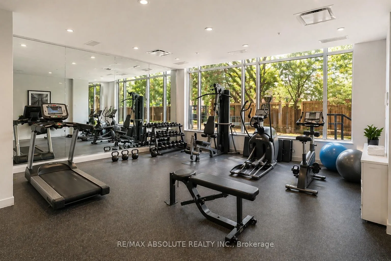 Photo 11 of Unit 217, 101 Richmond Road, Ottawa, Westboro South — HOMEH